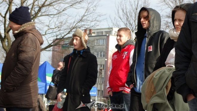 Rodzinny Bieg Mikołajkowy z MOPR-em [06.12.2015] - zdjęcie #92 - eOstroleka.pl