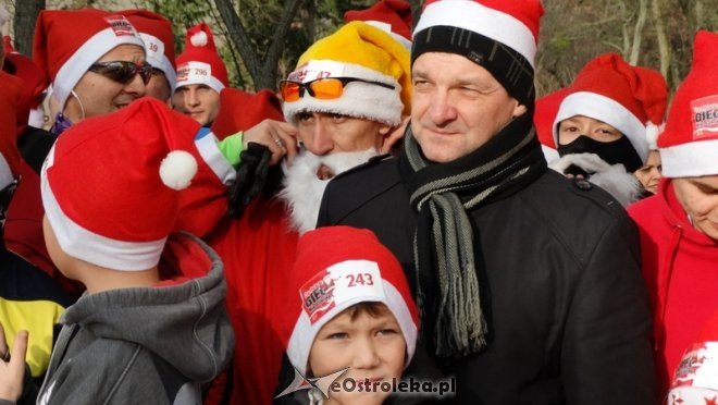 Rodzinny Bieg Mikołajkowy z MOPR-em [06.12.2015] - zdjęcie #90 - eOstroleka.pl