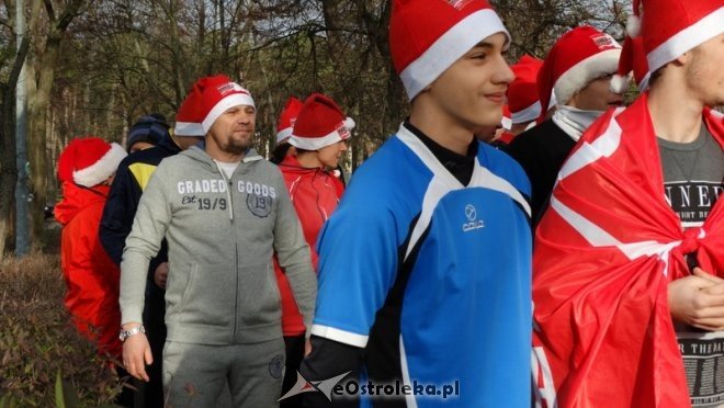 Rodzinny Bieg Mikołajkowy z MOPR-em [06.12.2015] - zdjęcie #87 - eOstroleka.pl