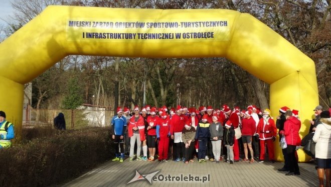 Rodzinny Bieg Mikołajkowy z MOPR-em [06.12.2015] - zdjęcie #85 - eOstroleka.pl