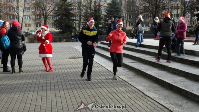Rodzinny Bieg Mikołajkowy z MOPR-em [06.12.2015] - zdjęcie #67 - eOstroleka.pl