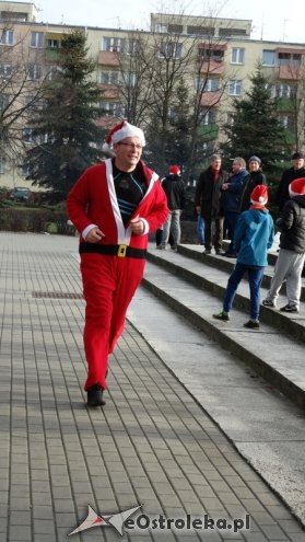 Rodzinny Bieg Mikołajkowy z MOPR-em [06.12.2015] - zdjęcie #58 - eOstroleka.pl