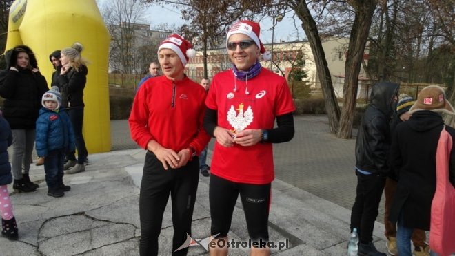 Rodzinny Bieg Mikołajkowy z MOPR-em [06.12.2015] - zdjęcie #46 - eOstroleka.pl