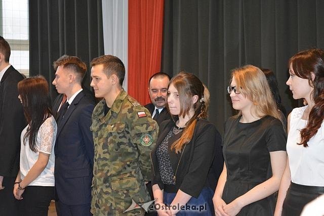 Ostrołęka: Stypendia Prezesa Rady Ministrów rozdane [07.12.2015] - zdjęcie #11 - eOstroleka.pl