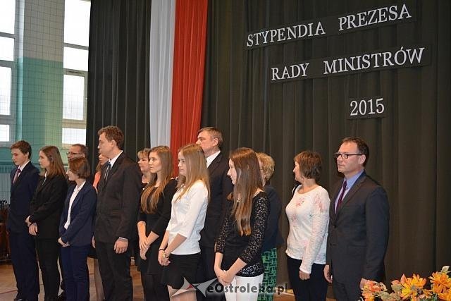 Ostrołęka: Stypendia Prezesa Rady Ministrów rozdane [07.12.2015] - zdjęcie #22 - eOstroleka.pl