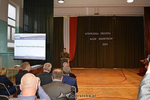 Ostrołęka: Stypendia Prezesa Rady Ministrów rozdane [07.12.2015] - zdjęcie #38 - eOstroleka.pl