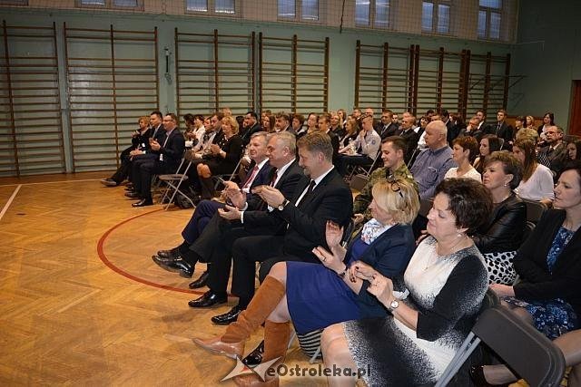 Ostrołęka: Stypendia Prezesa Rady Ministrów rozdane [07.12.2015] - zdjęcie #9 - eOstroleka.pl