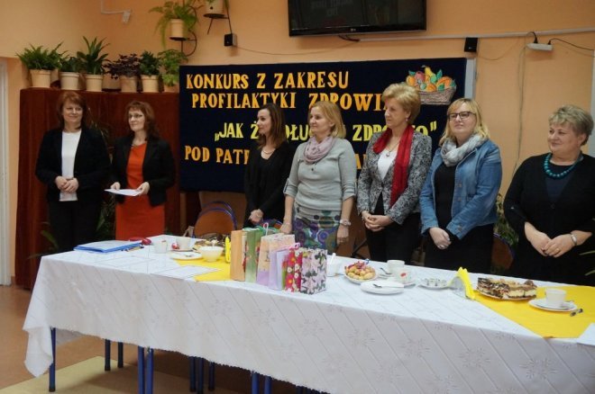 „Jak żyć długo i zdrowo bez dopalaczy” - konkurs profilaktyczny w goworowskiej szkole [07.12.2015] - zdjęcie #1 - eOstroleka.pl