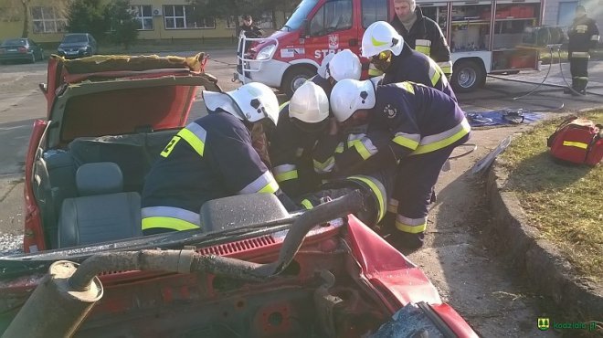 Strażacy ochotnicy z powiatu ostrołęckiego przeszkoleni [08.12.2015] - zdjęcie #31 - eOstroleka.pl