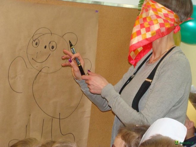 Światowy Dzień Pluszowego Misia w Przedszkolu w Dylewie [09.12.2015] - zdjęcie #63 - eOstroleka.pl