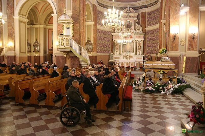 Ostatnia droga śp. Stanisławy Olender [10.12.2015] - zdjęcie #9 - eOstroleka.pl