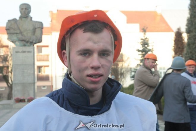 Zamieszki na ulicach Ostrołęki: Starcie „związkowców” milicją [11.12.2015] - zdjęcie #22 - eOstroleka.pl