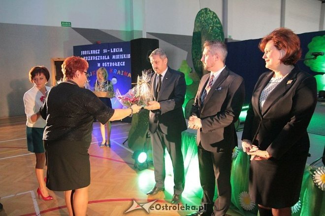 Miejska „dziewiątka” oficjalnie już Bajkową Krainą [11.12.2015] - zdjęcie #46 - eOstroleka.pl