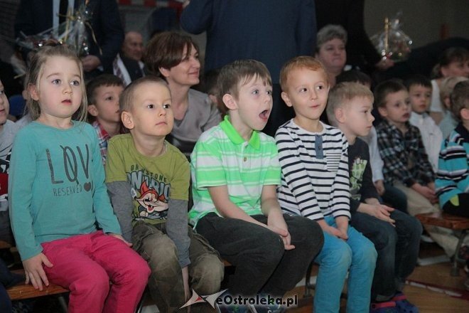 Miejska „dziewiątka” oficjalnie już Bajkową Krainą [11.12.2015] - zdjęcie #39 - eOstroleka.pl