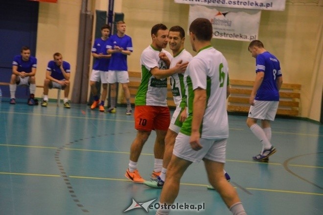 Nocna Liga Futsalu - 1. kolejka [11.12.2015] - zdjęcie #28 - eOstroleka.pl