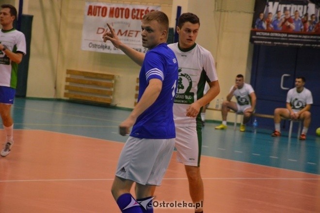 Nocna Liga Futsalu - 1. kolejka [11.12.2015] - zdjęcie #7 - eOstroleka.pl