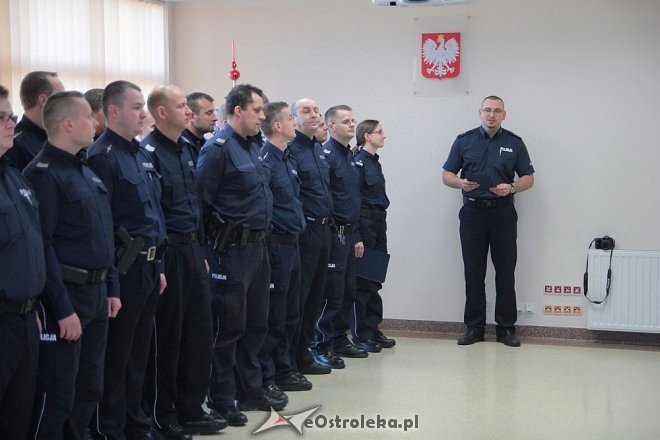 Asp. Sławomir Subczyński „Najpopularniejszym Dzielnicowym Roku” [14.12.2015] - zdjęcie #42 - eOstroleka.pl