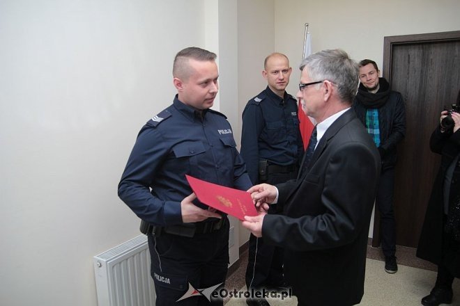 Asp. Sławomir Subczyński „Najpopularniejszym Dzielnicowym Roku” [14.12.2015] - zdjęcie #21 - eOstroleka.pl