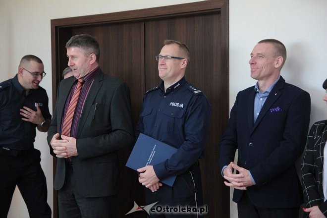 Asp. Sławomir Subczyński „Najpopularniejszym Dzielnicowym Roku” [14.12.2015] - zdjęcie #5 - eOstroleka.pl