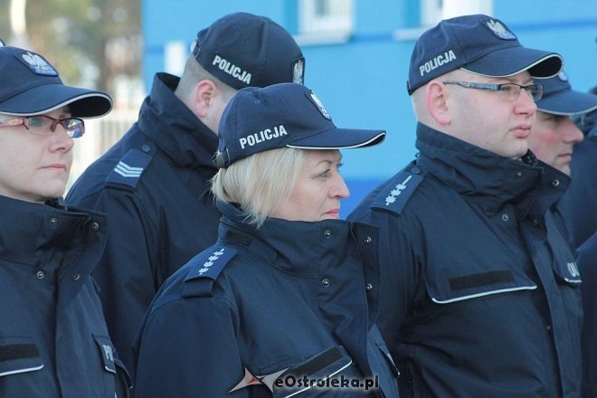 Cztery nowe radiowozy dla ostrołęckiej policji [14.12.2015] - zdjęcie #35 - eOstroleka.pl