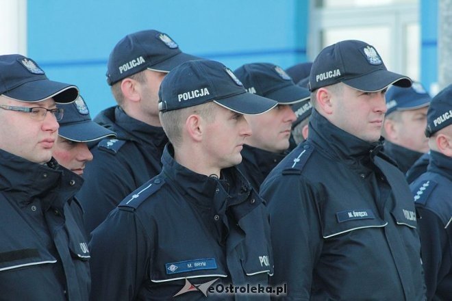 Cztery nowe radiowozy dla ostrołęckiej policji [14.12.2015] - zdjęcie #37 - eOstroleka.pl