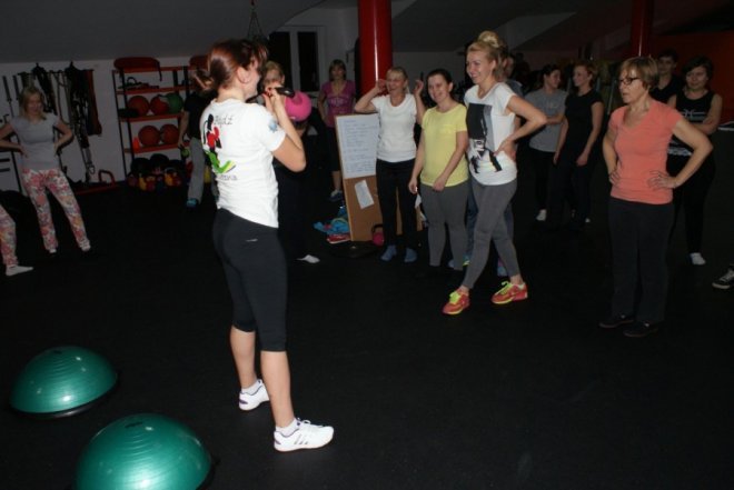 O obronie koniecznej i stanie wyższej konieczności z kursantkami XI edycji Bądź Bezpieczna [14.12.2015] - zdjęcie #4 - eOstroleka.pl