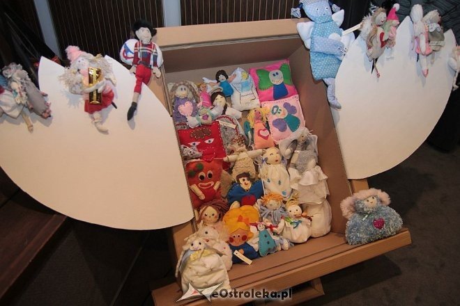 „Gwiazdkowy Anioł”: uroczyste rozstrzygnięcie konkursu i wręczenie nagród [15.2012.2015] - zdjęcie #46 - eOstroleka.pl