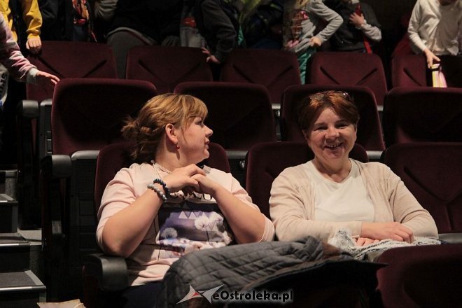 „Gwiazdkowy Anioł”: uroczyste rozstrzygnięcie konkursu i wręczenie nagród [15.2012.2015] - zdjęcie #24 - eOstroleka.pl