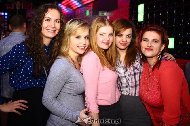 DJ Hazel i Clubbasse w Clubie Ibiza Zalesie [15.12.2015] - zdjęcie #38 - eOstroleka.pl