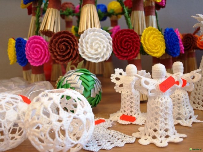 Kiermasz Kurpiowskiej Sztuki Ludowej w Kadzidle [16.12.2015] - zdjęcie #41 - eOstroleka.pl