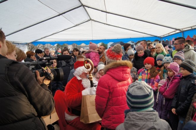 Spotkanie z Mikołajem w Olszewo-Borkach [21.12.2015] - zdjęcie #49 - eOstroleka.pl