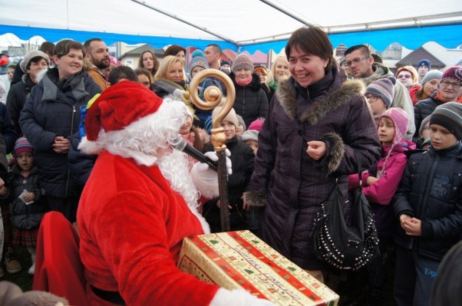 Spotkanie z Mikołajem w Olszewo-Borkach [21.12.2015] - zdjęcie #112 - eOstroleka.pl