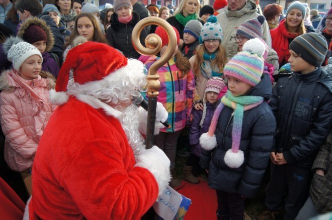 Spotkanie z Mikołajem w Olszewo-Borkach [21.12.2015] - zdjęcie #99 - eOstroleka.pl