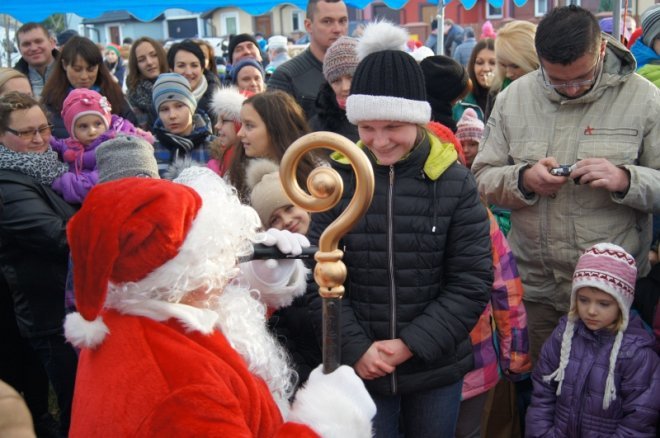 Spotkanie z Mikołajem w Olszewo-Borkach [21.12.2015] - zdjęcie #87 - eOstroleka.pl