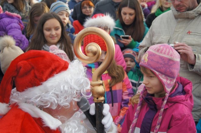 Spotkanie z Mikołajem w Olszewo-Borkach [21.12.2015] - zdjęcie #76 - eOstroleka.pl