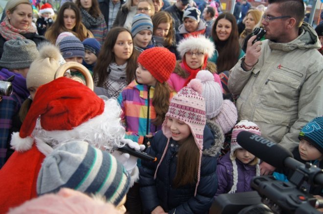 Spotkanie z Mikołajem w Olszewo-Borkach [21.12.2015] - zdjęcie #92 - eOstroleka.pl