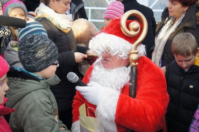 Spotkanie z Mikołajem w Olszewo-Borkach [21.12.2015] - zdjęcie #71 - eOstroleka.pl