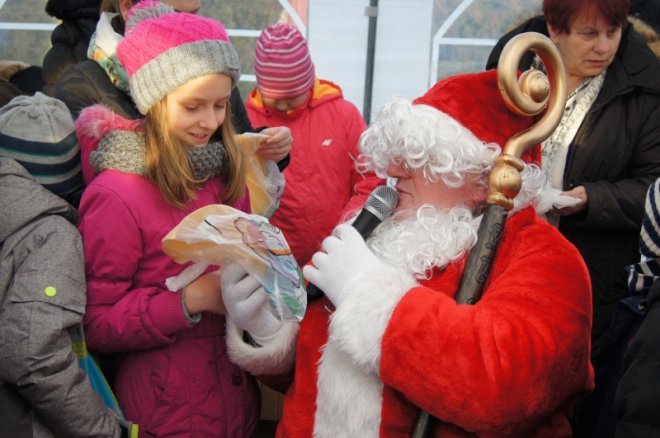 Spotkanie z Mikołajem w Olszewo-Borkach [21.12.2015] - zdjęcie #69 - eOstroleka.pl