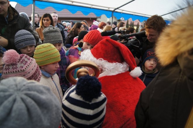 Spotkanie z Mikołajem w Olszewo-Borkach [21.12.2015] - zdjęcie #60 - eOstroleka.pl