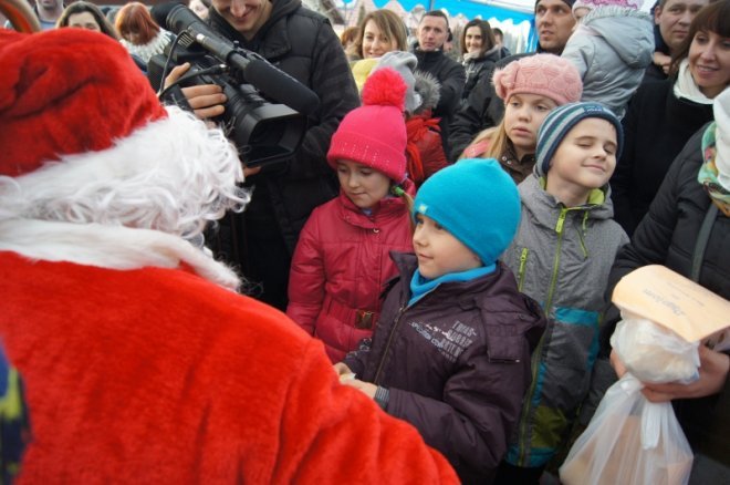 Spotkanie z Mikołajem w Olszewo-Borkach [21.12.2015] - zdjęcie #53 - eOstroleka.pl