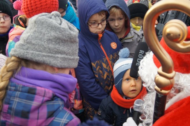 Spotkanie z Mikołajem w Olszewo-Borkach [21.12.2015] - zdjęcie #49 - eOstroleka.pl