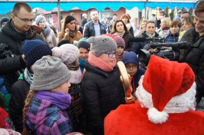 Spotkanie z Mikołajem w Olszewo-Borkach [21.12.2015] - zdjęcie #46 - eOstroleka.pl