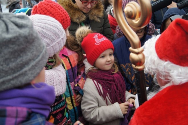 Spotkanie z Mikołajem w Olszewo-Borkach [21.12.2015] - zdjęcie #43 - eOstroleka.pl