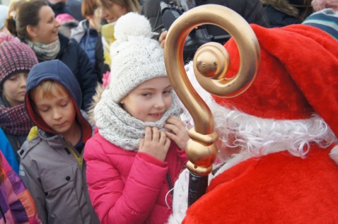 Spotkanie z Mikołajem w Olszewo-Borkach [21.12.2015] - zdjęcie #41 - eOstroleka.pl