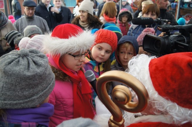 Spotkanie z Mikołajem w Olszewo-Borkach [21.12.2015] - zdjęcie #37 - eOstroleka.pl
