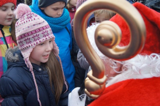 Spotkanie z Mikołajem w Olszewo-Borkach [21.12.2015] - zdjęcie #32 - eOstroleka.pl