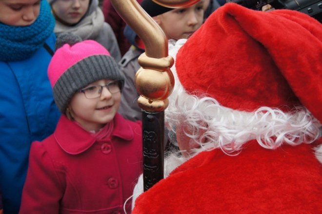 Spotkanie z Mikołajem w Olszewo-Borkach [21.12.2015] - zdjęcie #28 - eOstroleka.pl