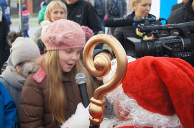 Spotkanie z Mikołajem w Olszewo-Borkach [21.12.2015] - zdjęcie #23 - eOstroleka.pl