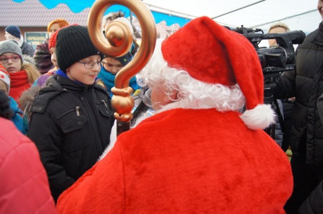 Spotkanie z Mikołajem w Olszewo-Borkach [21.12.2015] - zdjęcie #16 - eOstroleka.pl