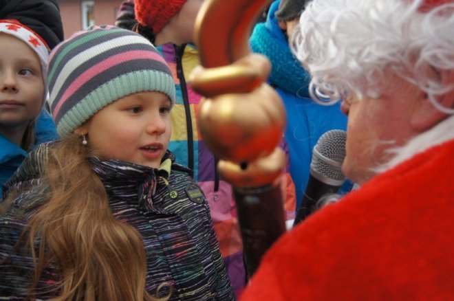 Spotkanie z Mikołajem w Olszewo-Borkach [21.12.2015] - zdjęcie #15 - eOstroleka.pl